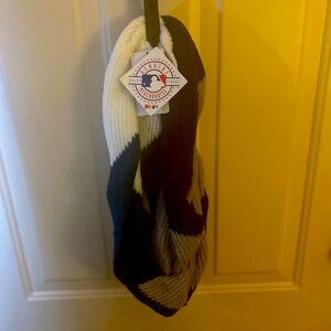 Foco MLB NY GIants Infinity Scarf